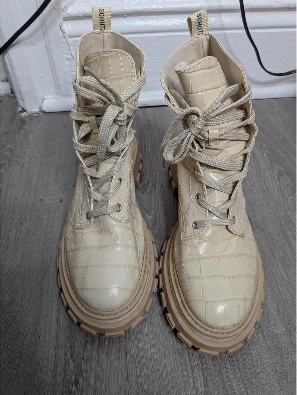 Schutz Boots Womens 11 White Croc Embossed Leather Combat Lace Up Lug Sole